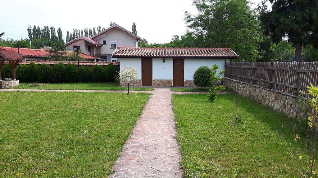 Complex Fretly Villa Gorni Dŭbnik Exterior foto